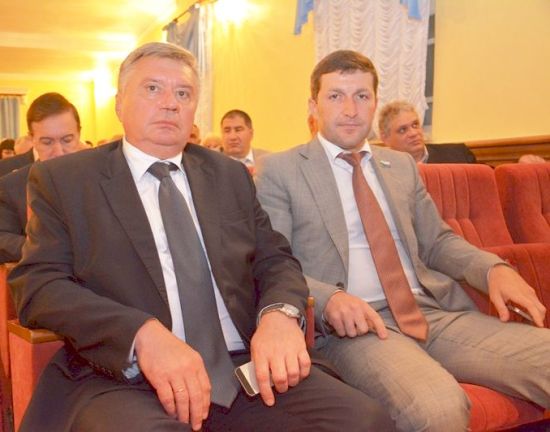 Два депутата Госдумы: Юрий Березуцкий и Борис Гладких - не мешало бы отчитаться о своей "допарламентской" деятельности?