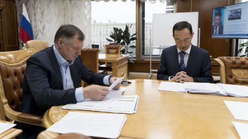 Рабочая встреча Марата Хуснуллина с главой Республики Саха (Якутия) Айсеном Николаевым