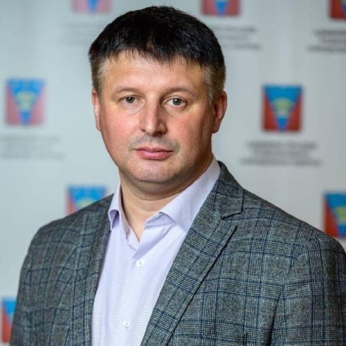 Почему мэр Углегорска Сахалинской области Сергей Дорощук не дал выпустить газету, в которой должна была появиться статья о негативном влиянии «Восточной горнорудной компании» (ВГК) на экологию?