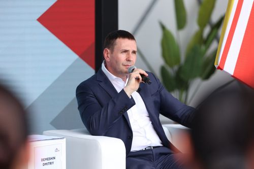 Дмитрий Демешин