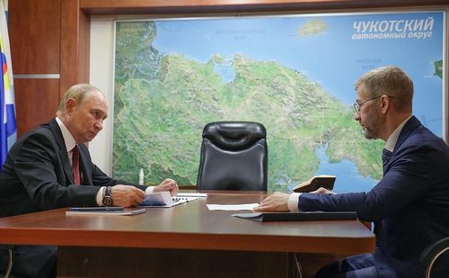 Владимир Путин и Владислав Кузнецов