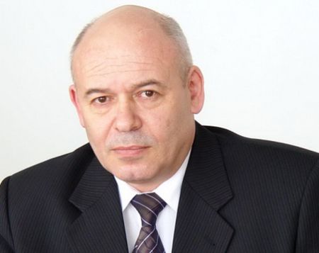 Председатель Законодательного собрания ЕАО Анатолий Тихомиров попытался сослаться на мнение ученого сообщества