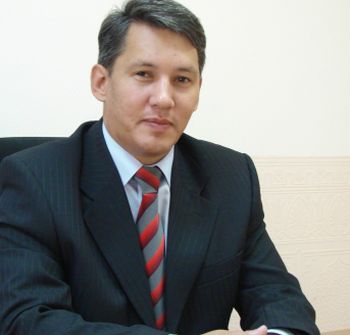 Владимир Золотарев