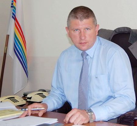 Мэр Андрей Пархоменко ждет прокурора.