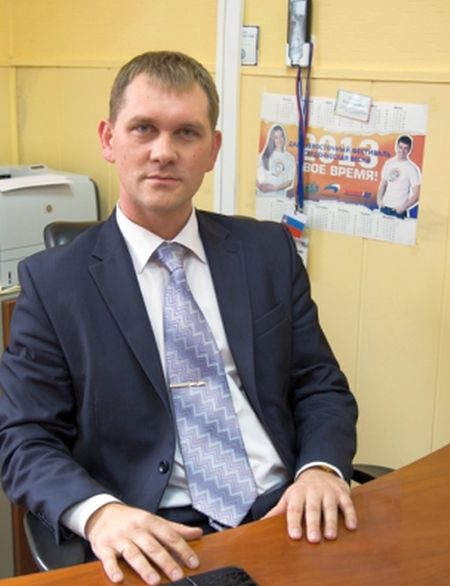 Краевой депутат Егор Калинин собирается общаться с избирателями напрямую, через Твиттер.