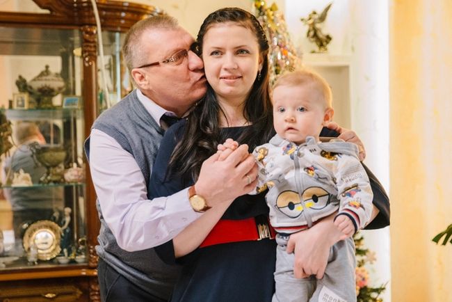 В браке с Ириной появился совместный сынишка Данила. Фото Андрея Ильинского.
