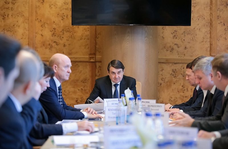 Помощник президента Российской Федерации Игорь Левитин провел во Владивостоке рабочее совещание