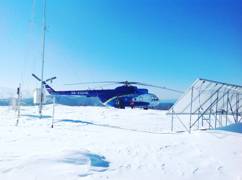 Вертолет Ми-8 специально прилетел из Хабаровска на метеостанцию для досрочного голосования