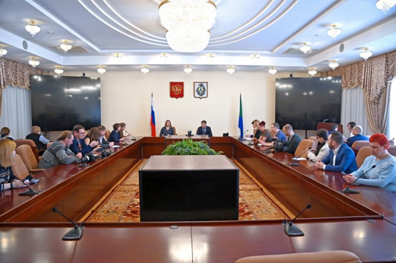 Пресс-конференция губернатора Хабаровского края Сергея Фургала.
