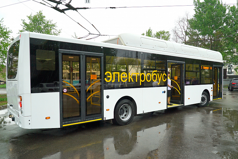 В Хабаровске первый электробус отправился в рейс