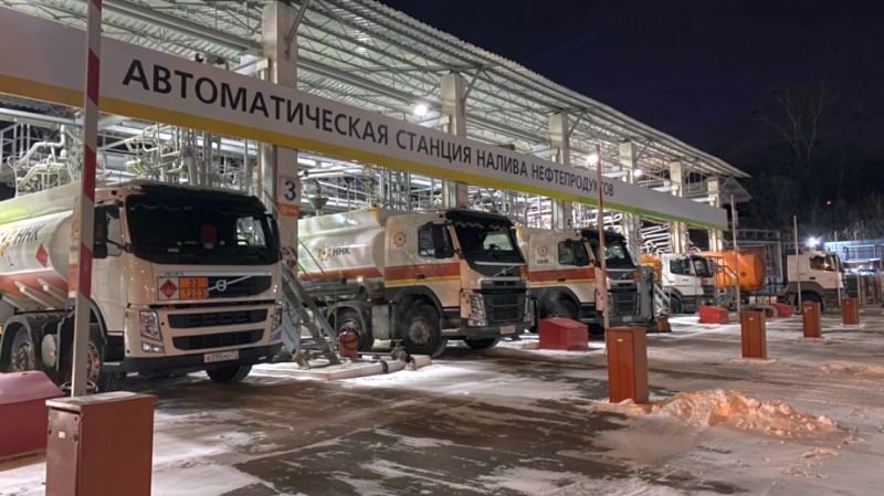 Хабаровский НПЗ подтвердил возобновление выпуска бензина
