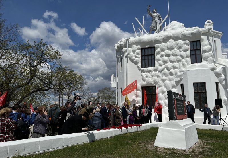 Памятник-музей в честь участников Волочаевского боя открыт после масштабной реставрации