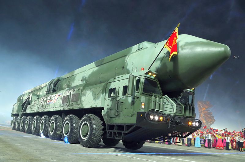 Мощнейшее главное стержневое средство  стратегических вооруженных сил КНДР – МБР нового типа «Хвасонпхо-18».