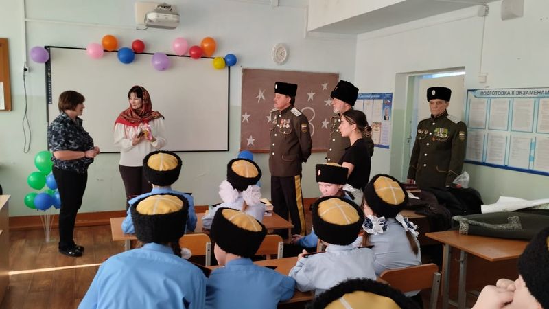 Праздник для казачат из села Шереметьево Вяземского района Хабаровского края