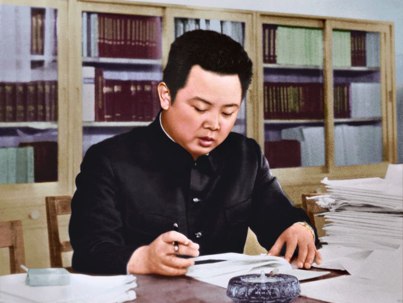 Ким Чен Ир в ЦК партии. Февраль 59 года чучхе (1970).