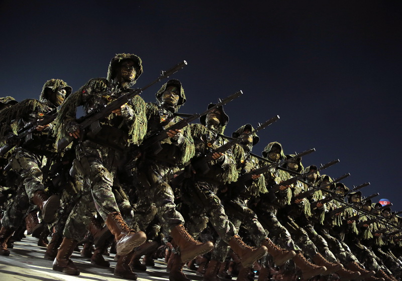 Колонна военного парада в честь 70-летия Победы в Отечественной освободительной войне. Июль 2023 года.