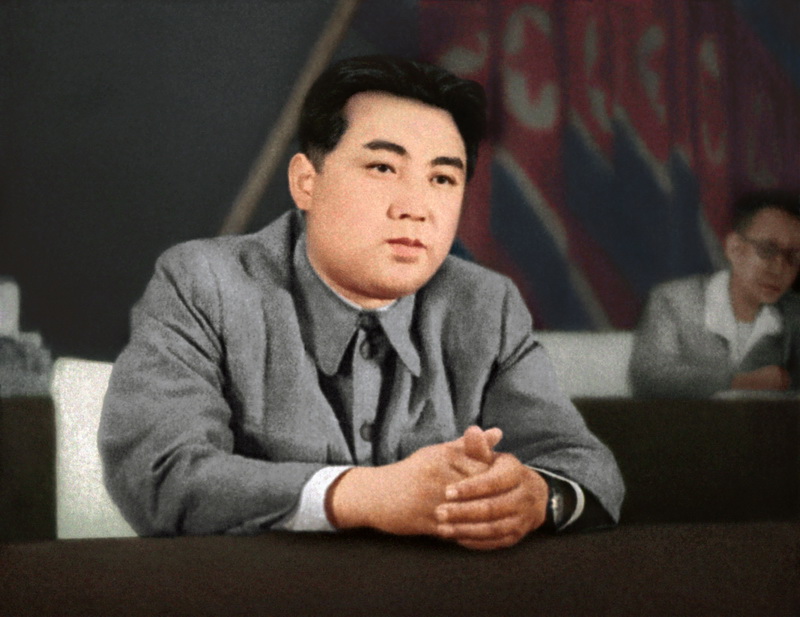 На I сессии ВНС КНДР Ким Ир Сен избран Председателем Кабинета Министров. Сентябрь 1948 года.