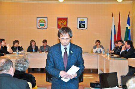 Игорь Горевой отработал в должности главы Благовещенского района не полный срок — три года и почти три месяца.